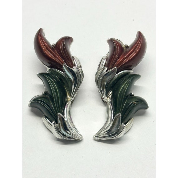 Vintage thermoset clip on earrings - image 1