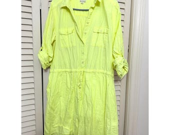 slim fit dress slacks Lime green T-shirt dress – Buffet Clothing main image 1