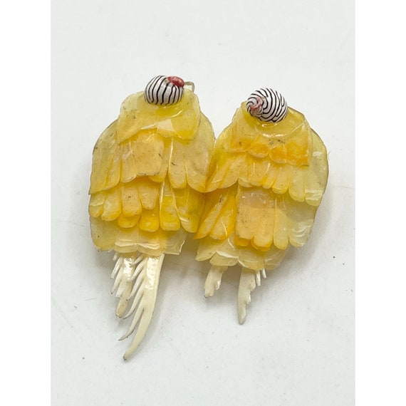 Vintage Sea Shell Love Birds Brooch Pin - image 2