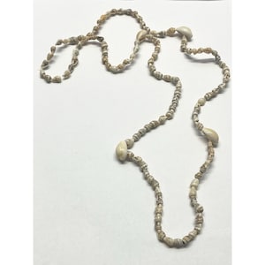 Vintage beaded sea shell necklace