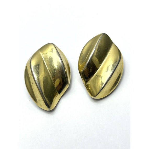 Vintage Gold Clip On Earrings - image 2