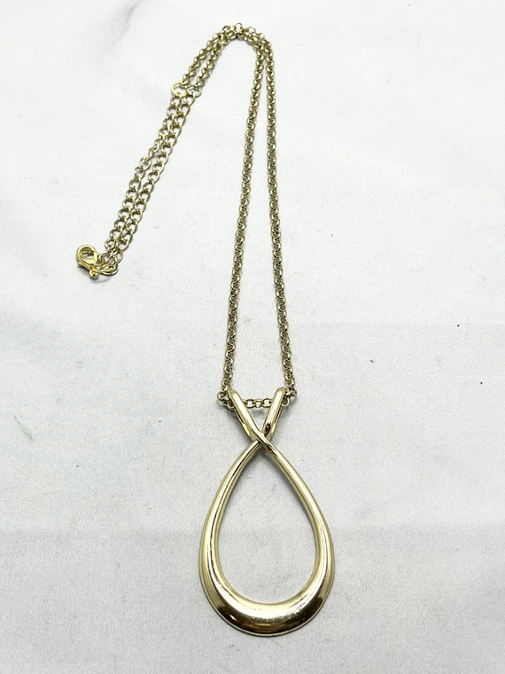 Vintage Gold Tone Large Pendant Necklace