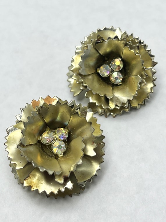 Vintage Gold Rhinestone Flower Earrings