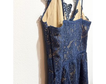 foxiedox blue lace dress Marjorie Fit & Flare Midi Dress, Womens, M, Navy flare silhouette and finished