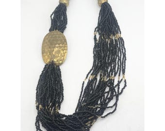 Vintage tribale ketting met meerdere strengen zwarte rocaille