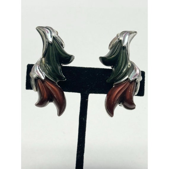 Vintage thermoset clip on earrings - image 3