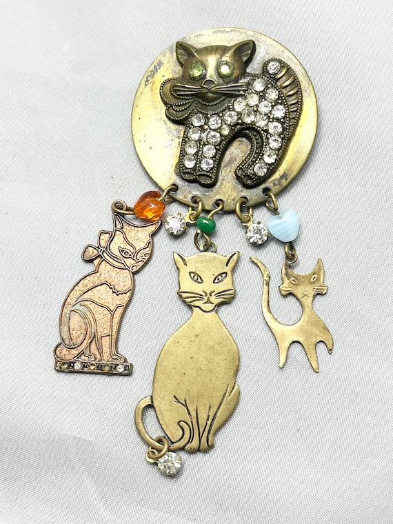 Vintage Cat Rhinestone Glass Charm Brooch Pin