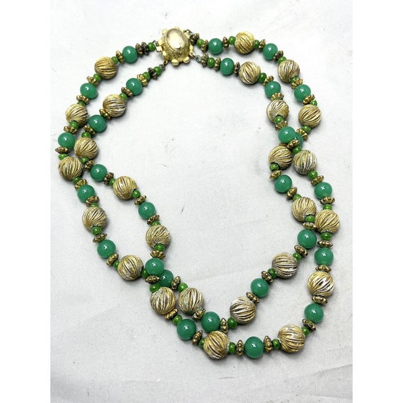 Vintage Green Glass Beaded Double Strand Necklace - image 5