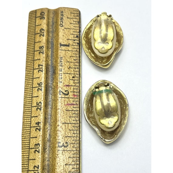 Vintage Gold Clip On Earrings - image 4