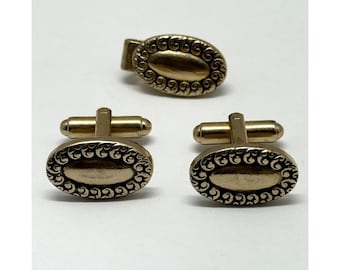 Vintage unisex cufflinks and tie tack
