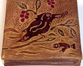 Monedero de cuero vintage con forma de pájaro