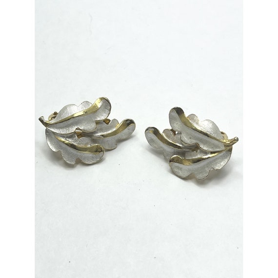 Vintage White Enamel Gold Leaf Earrings - image 2