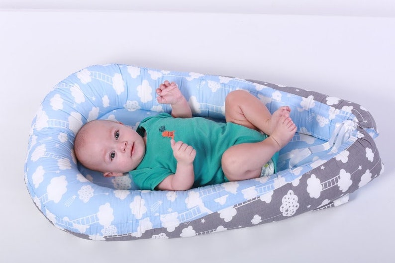 baby sleep bed travel