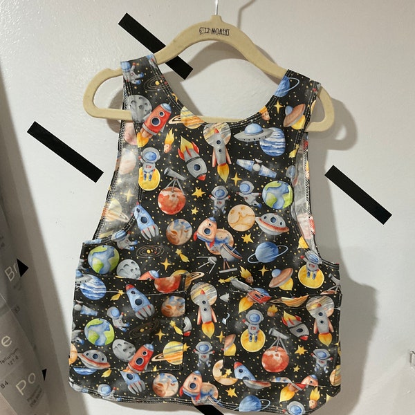 No tie Apron 2-12 years old, space art smock, no tie art smock. Laminate option