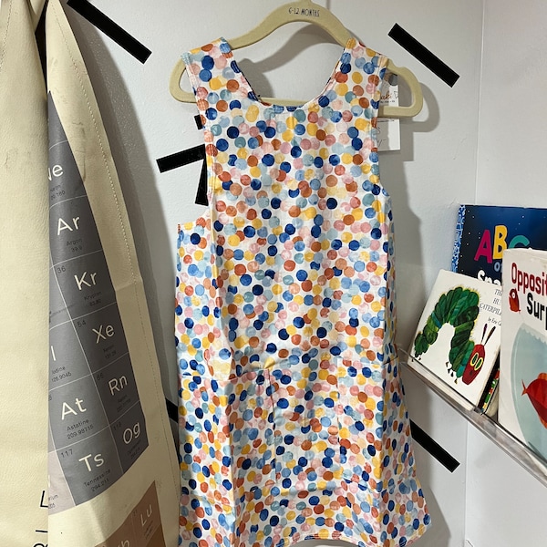 Multicolored dots art smock