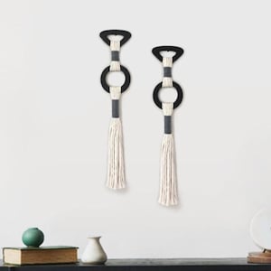 Link Fiber Art wall-hanging, small, natural fiber art, textile art, macrame art, modern boho decor, wall decor, black, grey, off-white