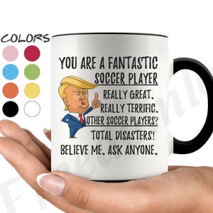 Lustige fantastische Fußballspieler Kaffeetasse, Fußballspieler Trump Geschenke, Bester Fußballspieler Geburtstagsgeschenk, Lustige Fußballspieler Knebel Geschenke