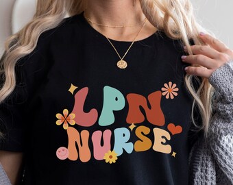 LPN 看護師レトロシャツ、認定看護師 T シャツ、花柄看護師 T シャツ、看護師感謝、看護学校 T シャツ、看護師卒業シャツ