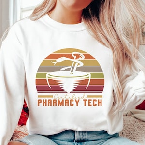 Koszulka Certified Pharmacy Tech, Koszulka Future Pharmacist, Wielokolorowa koszulka dla farmaceuty, Ubrania dla pracowników apteki, Pomysł na prezent dla farmaceuty