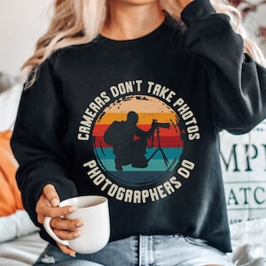 Funny Photographer Sweatshirt, Cool Retro Sweatshirt For Camera Man, Photographers Appreciation Gift, Wedding Photographer Photography Lover