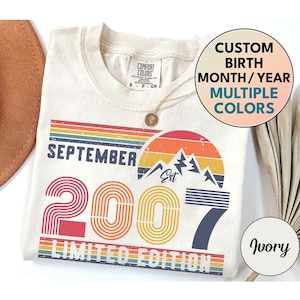 2007 Comfort Colors Retro Shirt, 2007 Birthday Sweatshirt, 2007 Birthday Year Number Long Sleeve Shirt for Women Men, 18th Birthday Tee Gift