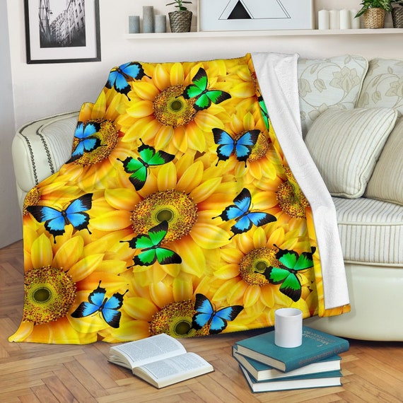To My Mom Gift Blanket Flower Butterfly UltraSoft Micro Fleece Throw Mothers  Day