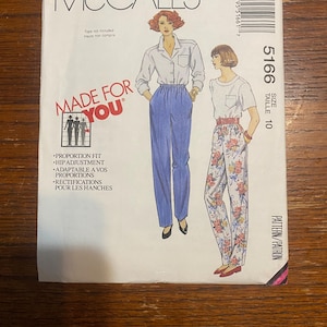 McCall’s 5166 misses’ pull on pants size 10