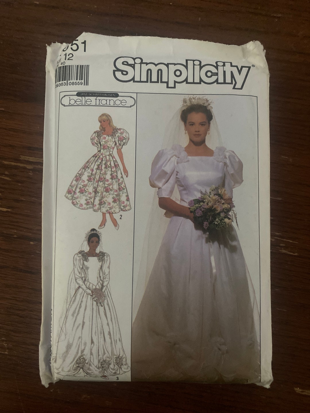 devil with a blue dress Education Livvy Dunne Favors Vintage FORMAL2026 Size:10 US / 44 EU