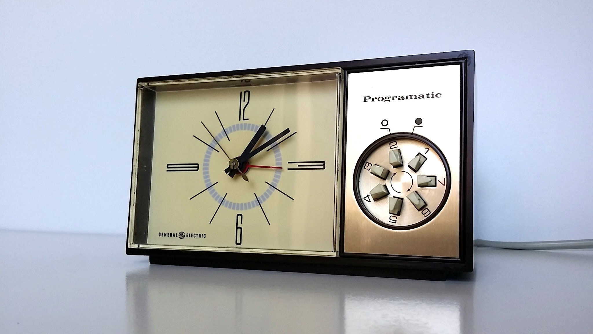 公式 サイト - Vtg GENERAL ELECTRIC Clock model 2HA48 - 買い まし