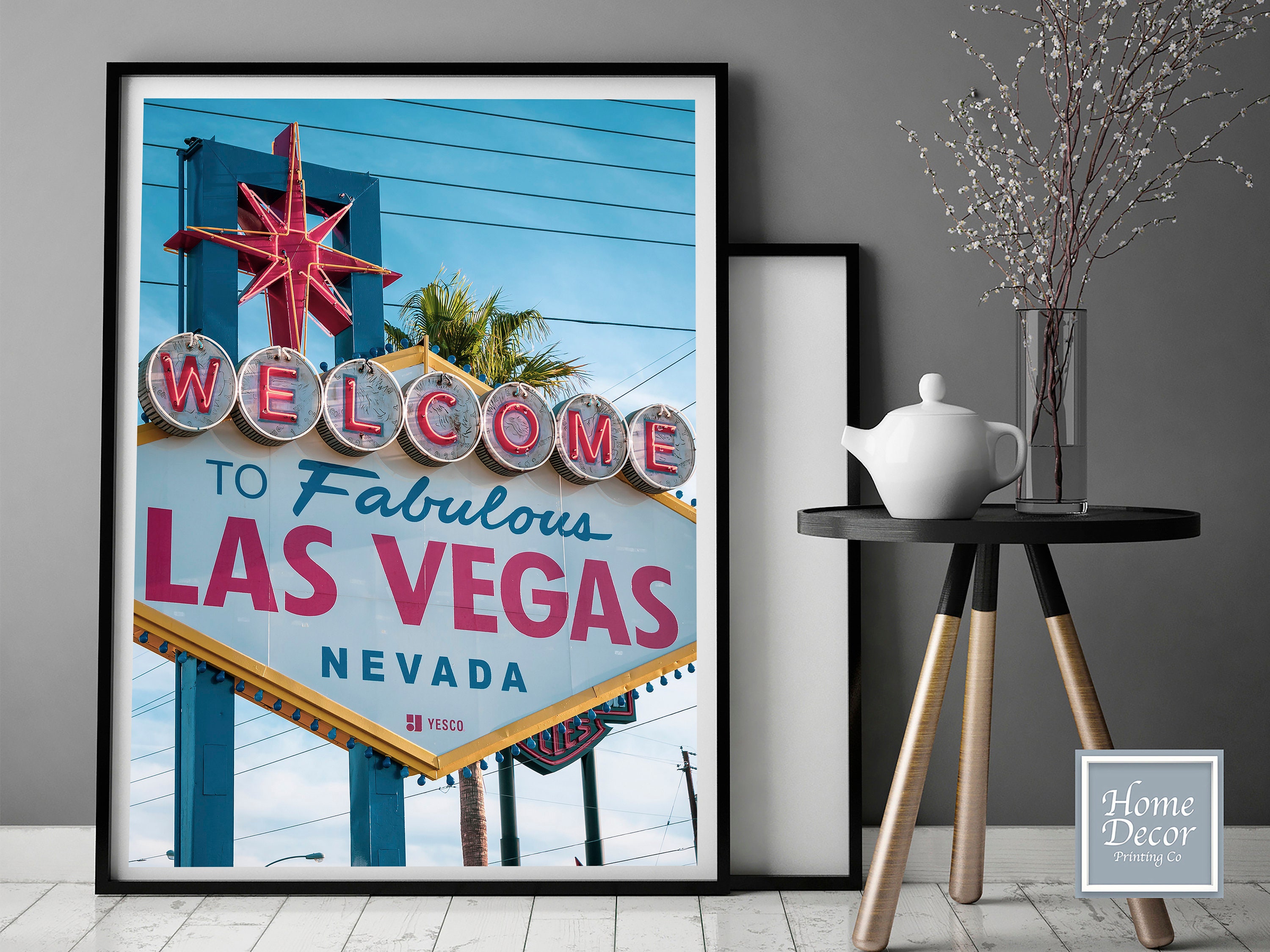 Las Vegas Print, Las Vegas Wall Art, Welcome to Fabulous Las Vegas Print,  Black and White and Retro Colour Print, Wall Art Download - Etsy Canada
