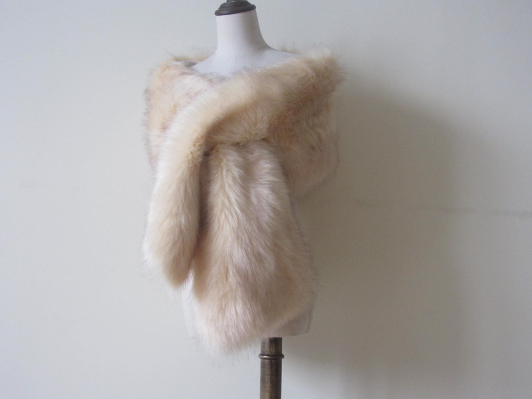 faux fur shawl champagne