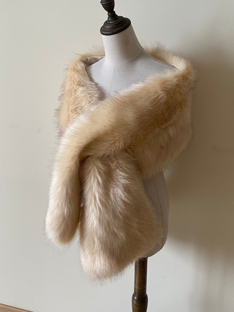 faux fur shawl champagne