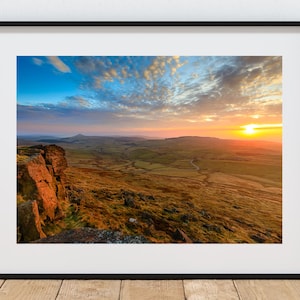 Shining Tor Sunset Poster – Peak Distrikt Landschaftsfotografie, Shutlingsloe und Peak Distrikt Wandkunst | Kunstdruck