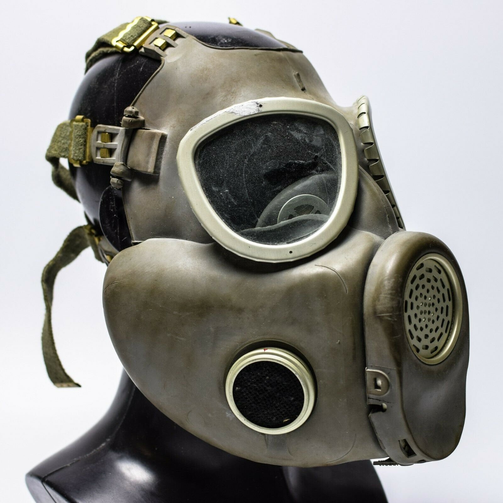 military gas mask