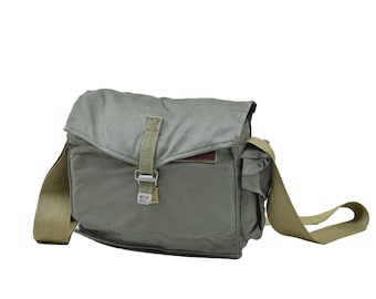 Genuine Polish army gas mask bag carrying bag Universal shoulder pouch Olive