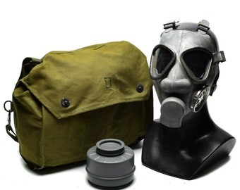Original Finnish army military gas mask gas fumes protection surplus mask respirator with bag filter emergency NEW Halloween costume decor