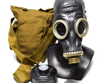 Cold war era Soviet military gas mask GP-5 back hose NATO Modern