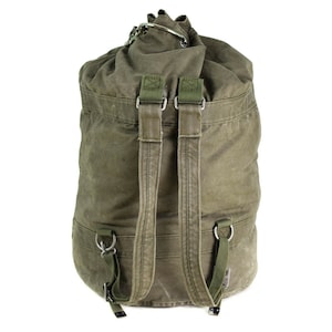 Bolsa de lona auténtica del ejército alemán con correas para los hombros, mochila grande con candado