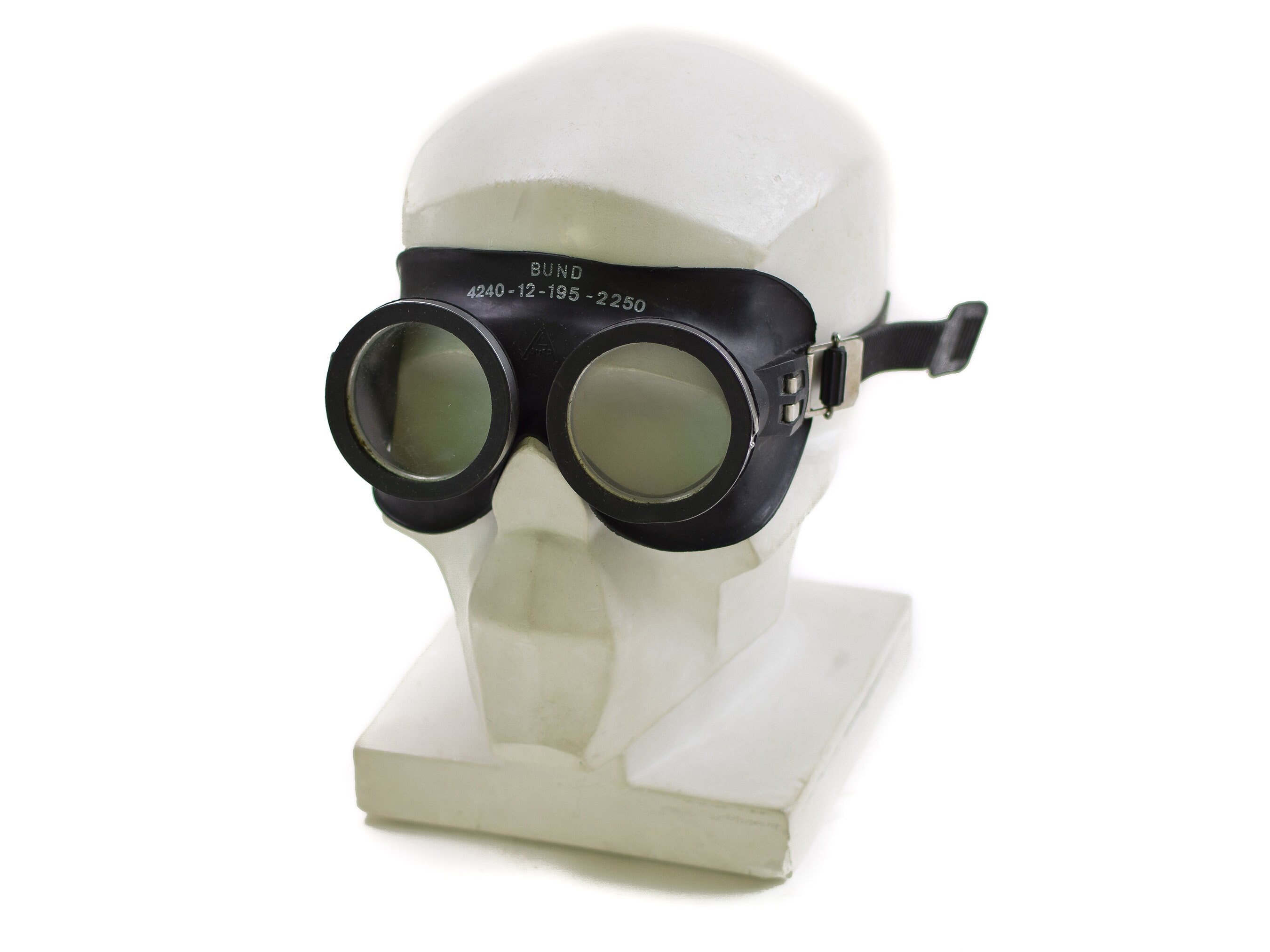 Thermal Night Vision Goggles for sale Only 3 left at 60