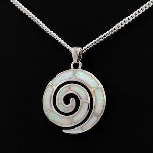 Greek Spiral White Opal Silver Minoan Necklace Pendant 23mm, Griechisches Weiß  Opal Silber Schmuck Kette Anhanger, Jewelry From Greece