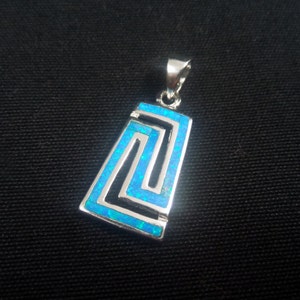 Sterling Silver 925 Greek Key 12x20mm Opal Pendant, Meander Fire Opal Silver Pendant, Griechisches Blau Opal Anhanger,Grece Grecque Pendetif