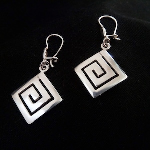 Sterling Silver 925 Ancient Greek Key Meander Dangle Modern Greek Jewelry Earrings 16x16mm, Griechischer Silber Ohrringe, Bijoux Greceque
