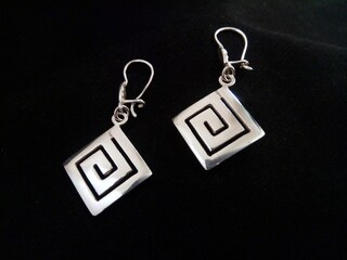 Orecchini A Cerchio In Argento Sterling 925 Con Chiave Greca - Diametro 16 Mm - Placcati Rodio