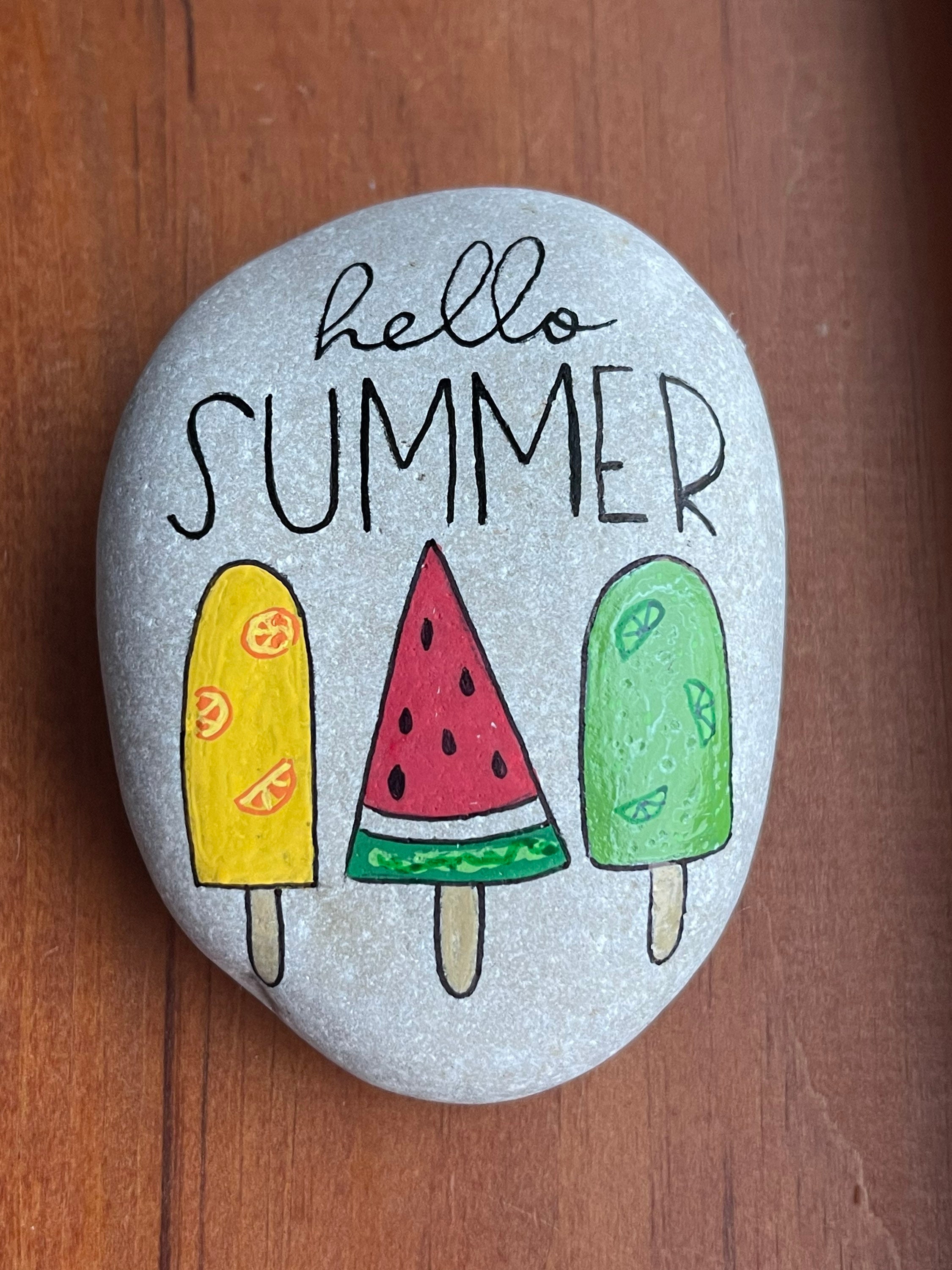 60 Incredibly Cute Rock Painting Designs for Summer that are in Huge Trend