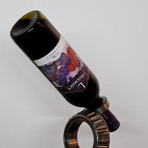 Metal art wine holder Carousel