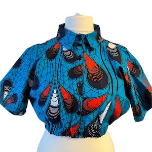 Handmade African Print Cropped shirt, African print top, shirt, women’s gift, kente print, African Print, Ankara Shirt