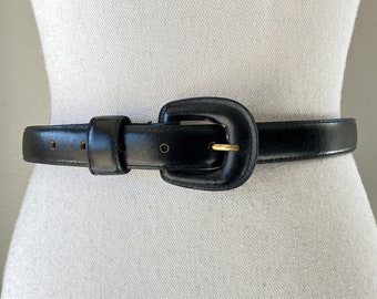 1980s Vintage Black Leather Belt with Buckle