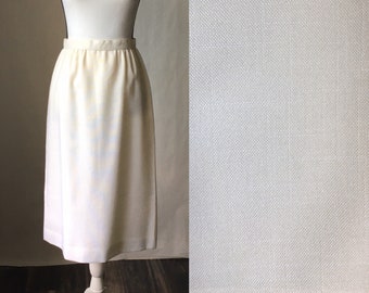white linen skirt 50s