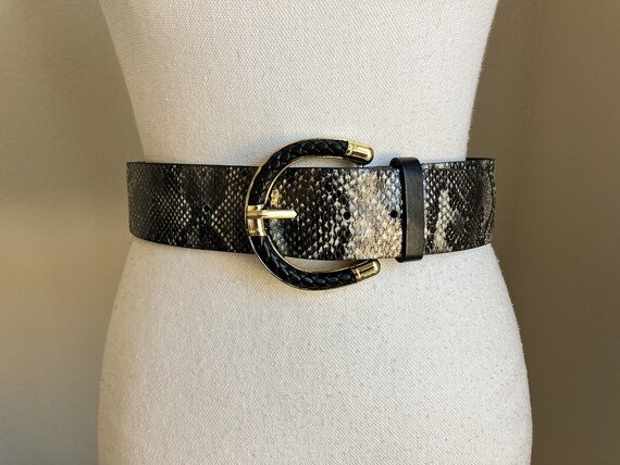 小物 SUPREME FAUX SNAKESKIN BELT SUPREME FAUX SNAKESKIN BELT