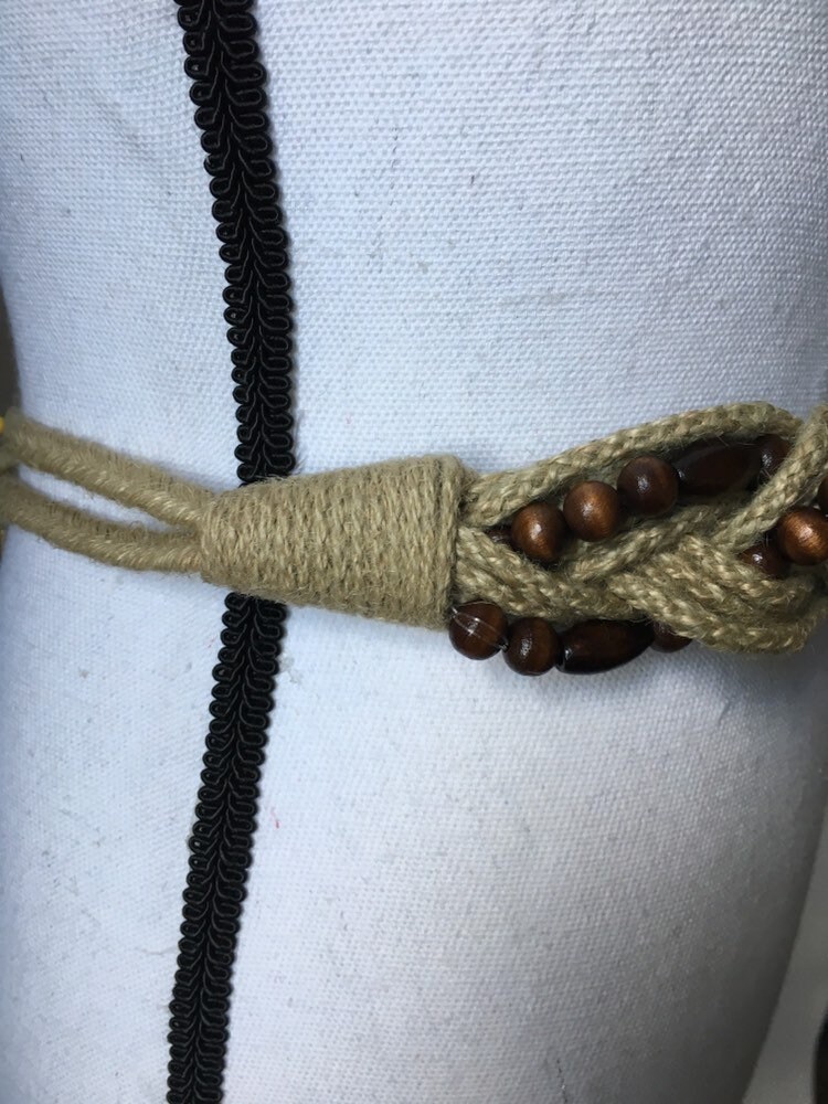 1980s Natural Fiber Beaded Rope Belt, Vintage Jute Belt With  display picture 1